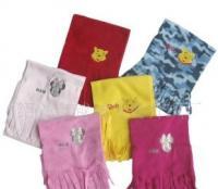 專業(yè)供應(yīng)搖粒絨圍巾與雙面絨圍巾 誠信網(wǎng)商的品質(zhì)選擇